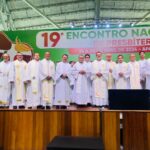 O Papa aos párocos: sede construtores de uma Igreja missionária e sinodal