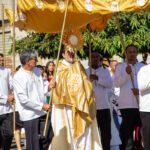 Papa: adorar o Corpo e o Sangue de Cristo com viva fé